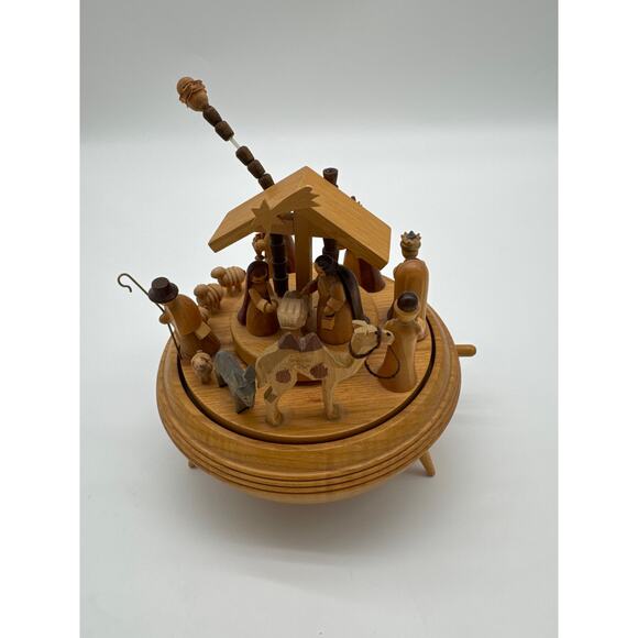 VINTAGE ERZGEBIRGE EXPERTIC WOODEN MUSICAL NATIVITY Scene Silent Night Germany-J - Picture 1 of 4